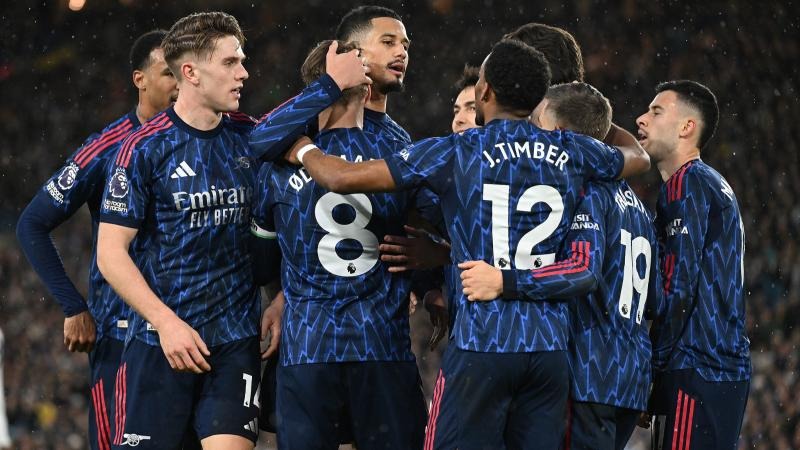 LPL常规赛奖项评选开启！官方解说晒出投票，TS一阵没悬念了？